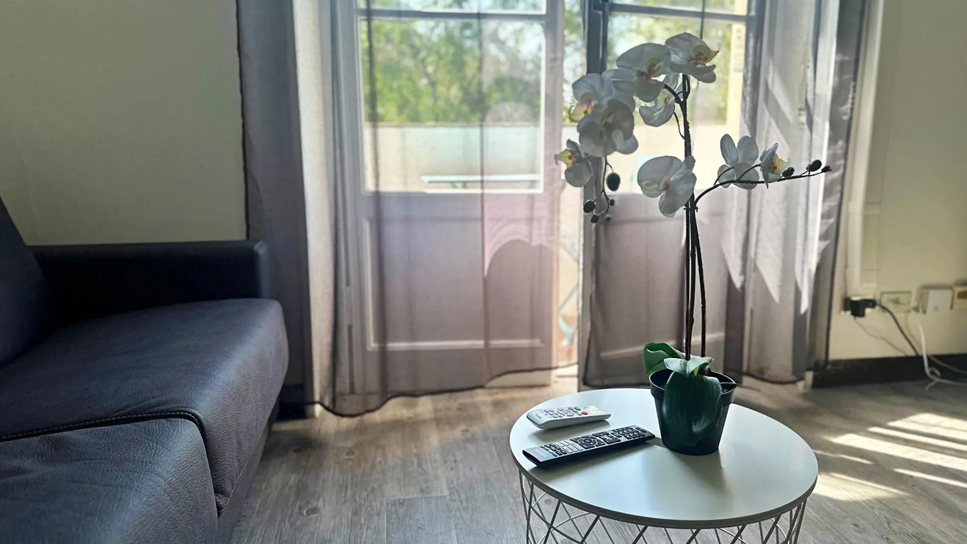 Bwr - Beautiful Apartment Near Navigli Milão